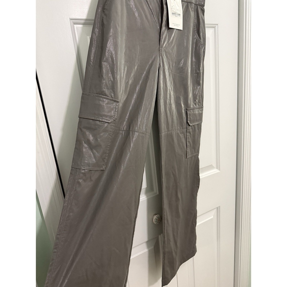 NWT Nia Women's Vegan Leather Cargo‎ Pant Size Small Gray